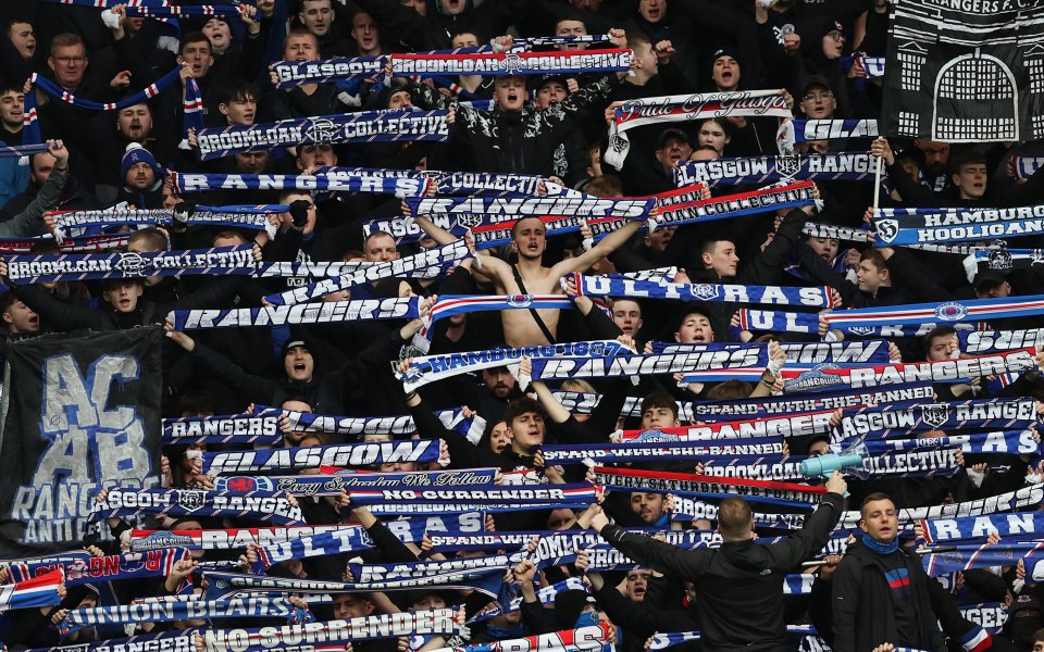 Трагичен инцидент беляза осминафинала от Лига Европа между отборите на