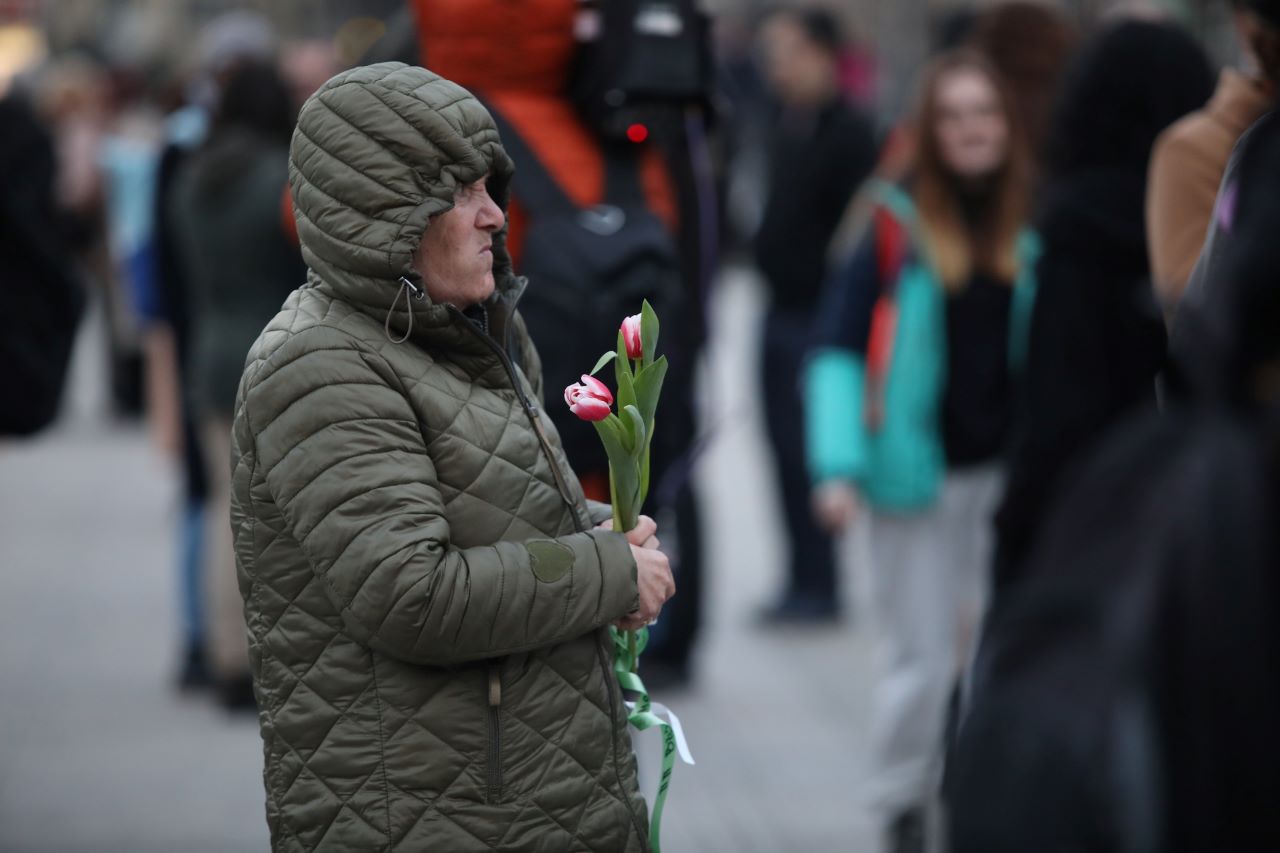 <p>За осма поредна година се проведе Шествие за правата на жените. То тръгна от пилоните на НДК в София. 8-ми март е ден, който вече над сто години обединява феминистки движения от цял свят в искането за достоен живот и достойни условия на труд за всички жени.</p>