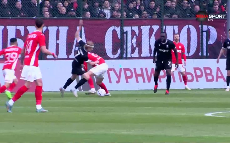 Неспортсменска проява на Педриньо (видео)