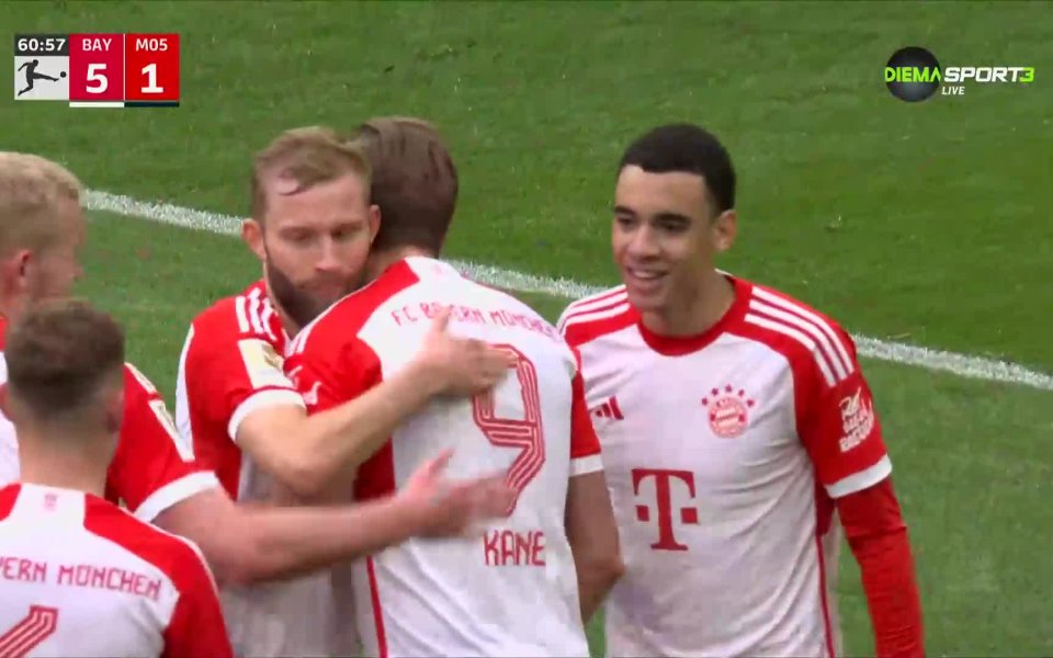 В 61-ата минута името си сред голмайсторите записа и Джамал