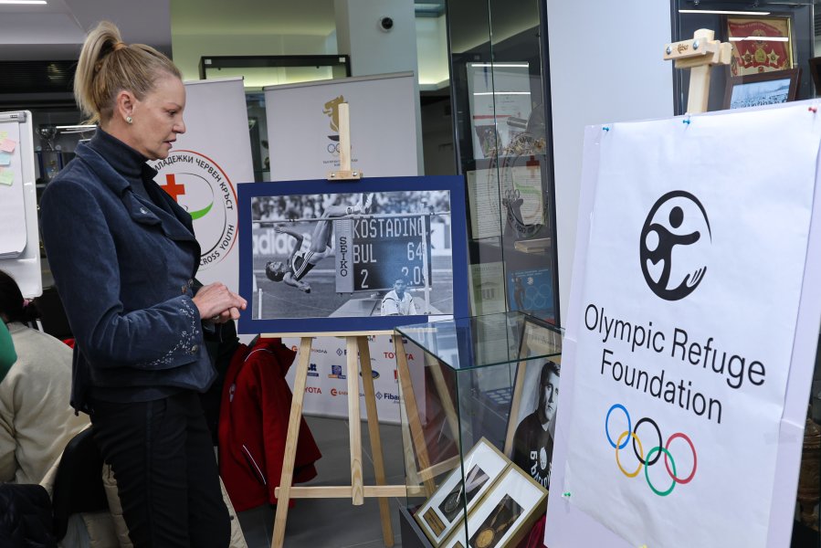 БОК стартира с БЧК проект на Олимпийската фондация на бежанците1
