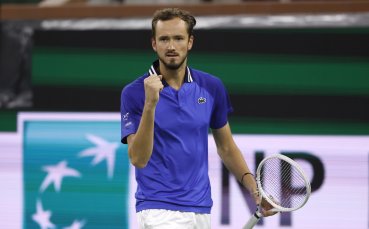 Даниил Медведев се класира на полуфиналите на Мастърс турнира в