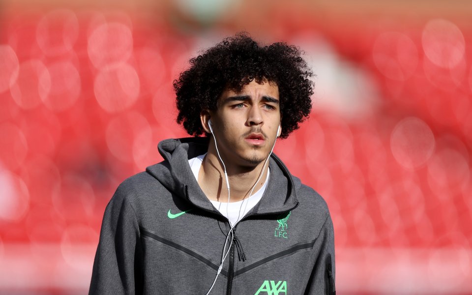 Дебютиралият съвсем наскоро за Ливърпул – Джейдън Данс, парафира нов