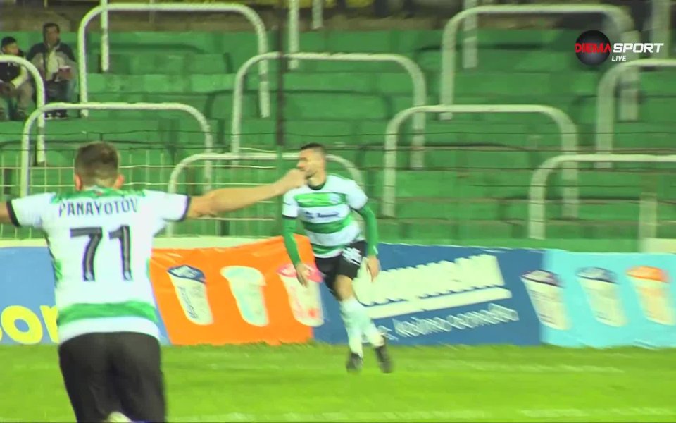 Черно море откри резултата. Бирсент Карагерен допусна кошмарна грешка и