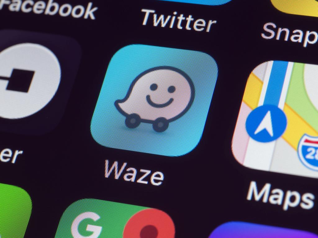 Кой не кара с Waze Приложението за навигация се използва масово