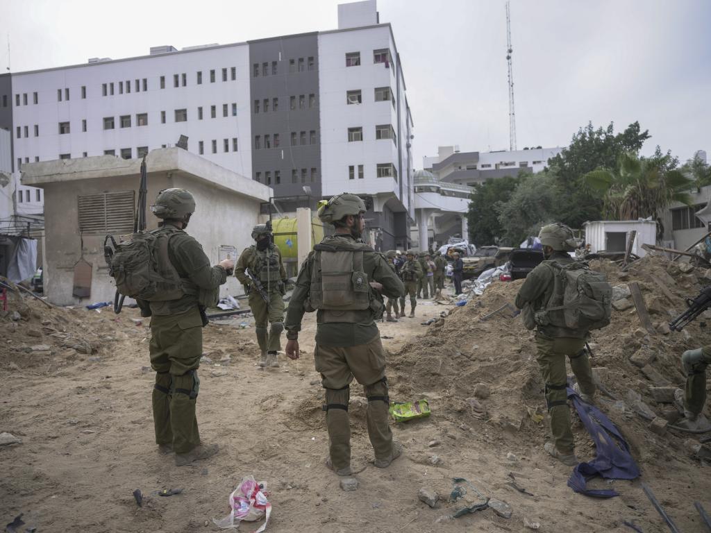 Израелските въоръжени сили заявиха, че са убили около 90 бойци и