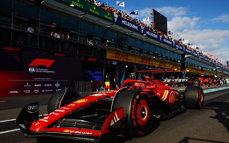 Пилотът на Ферари - Шарл Льоклер, ще стартира от трета