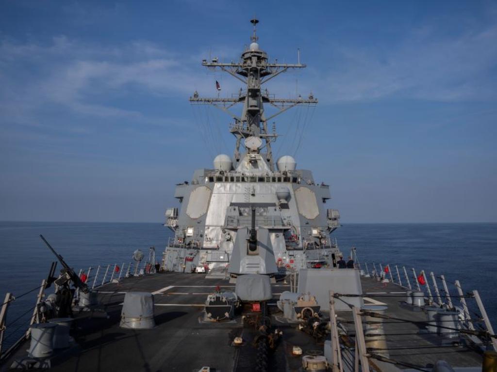 Филипините заявиха че флотът им се подготвя за най лошия сценарий