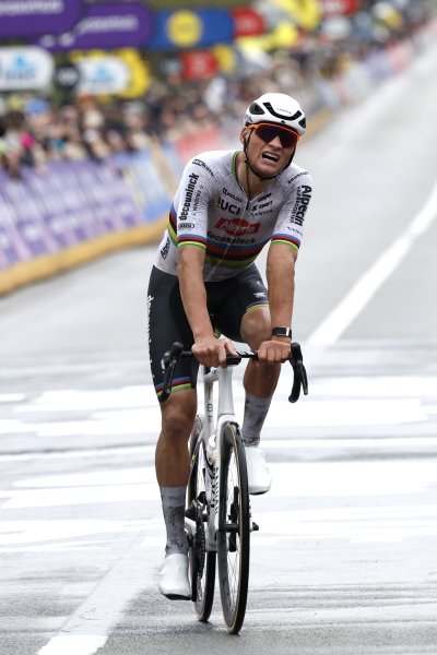Матю ван дер Пул спечели обиколката на Фландрия1