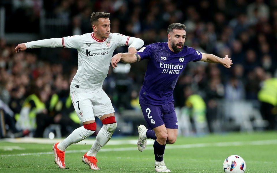 Реал Мадрид и Атлетик Билбао играят при резултат 1:0 в