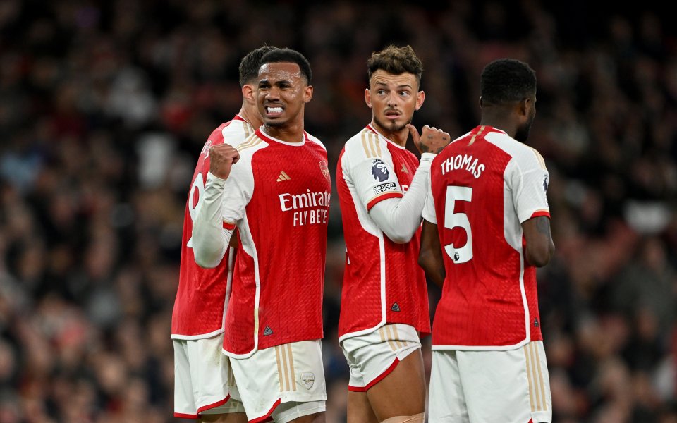 Отборът на Арсенал постигна комфортна победа с 2:0 над Лутън