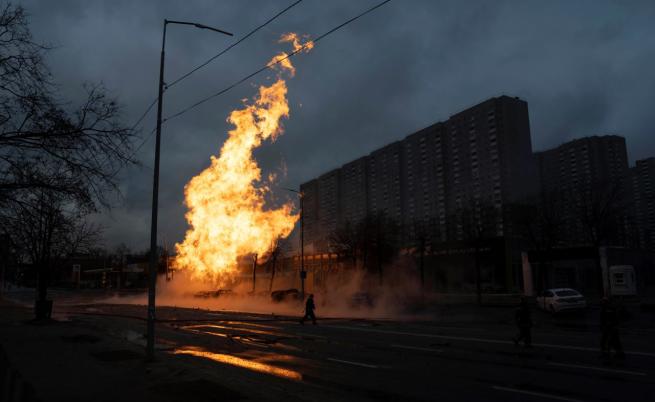 Украйна съобщи за взрив на петролопровод в руската Ростовска област