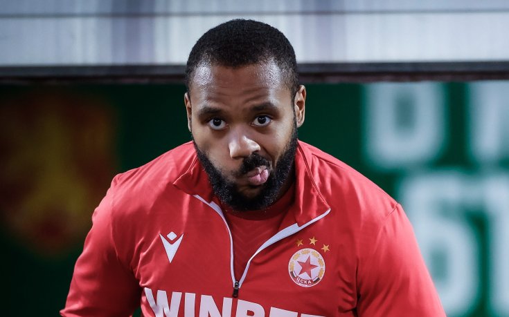 Наказание за Фаетон, блъскал по вратата на съдийската стая