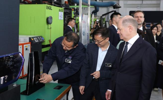 Си Цзинпин: Китай и Германия ще търсят допирни точки