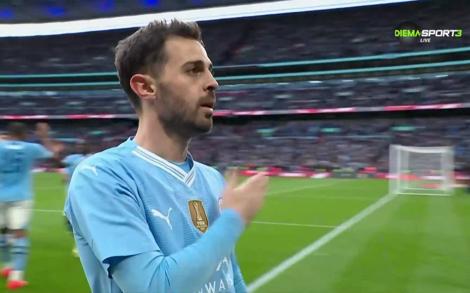 В 84-а минута на двубоя между Манчестър Сити и Челси