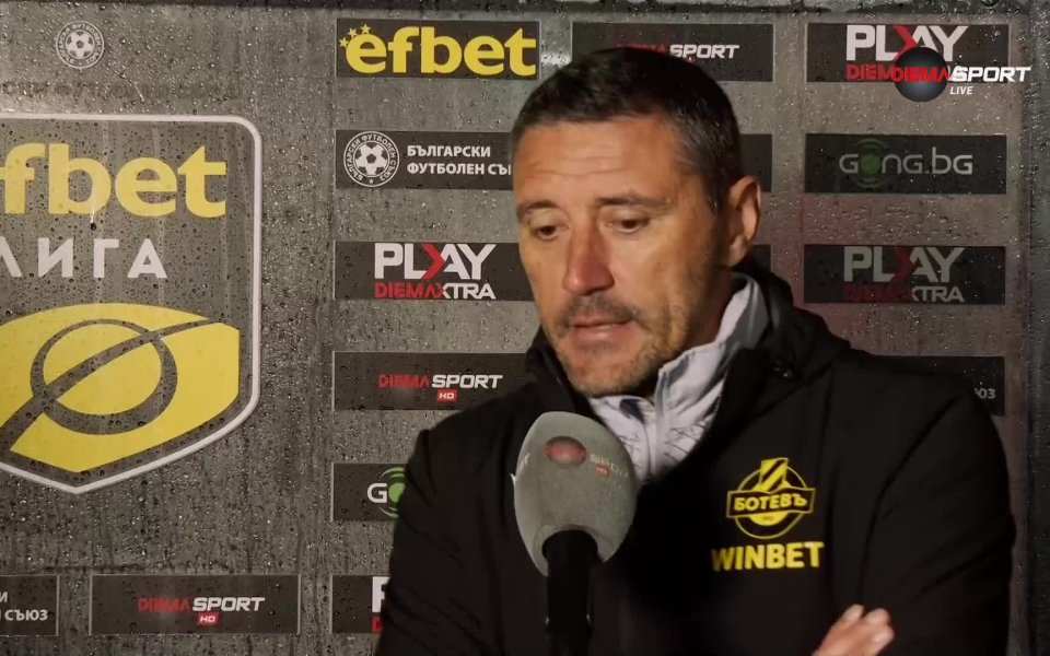 Треньорът на Ботев Пловдив Душан Керкез говори след победата с