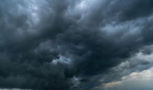 Времето на Никулден с предупреждение от първа степен за обилни валежи