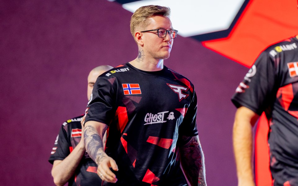 Звездата на FaZe Clan Ховар rain Нигор счупи уникален рекорд