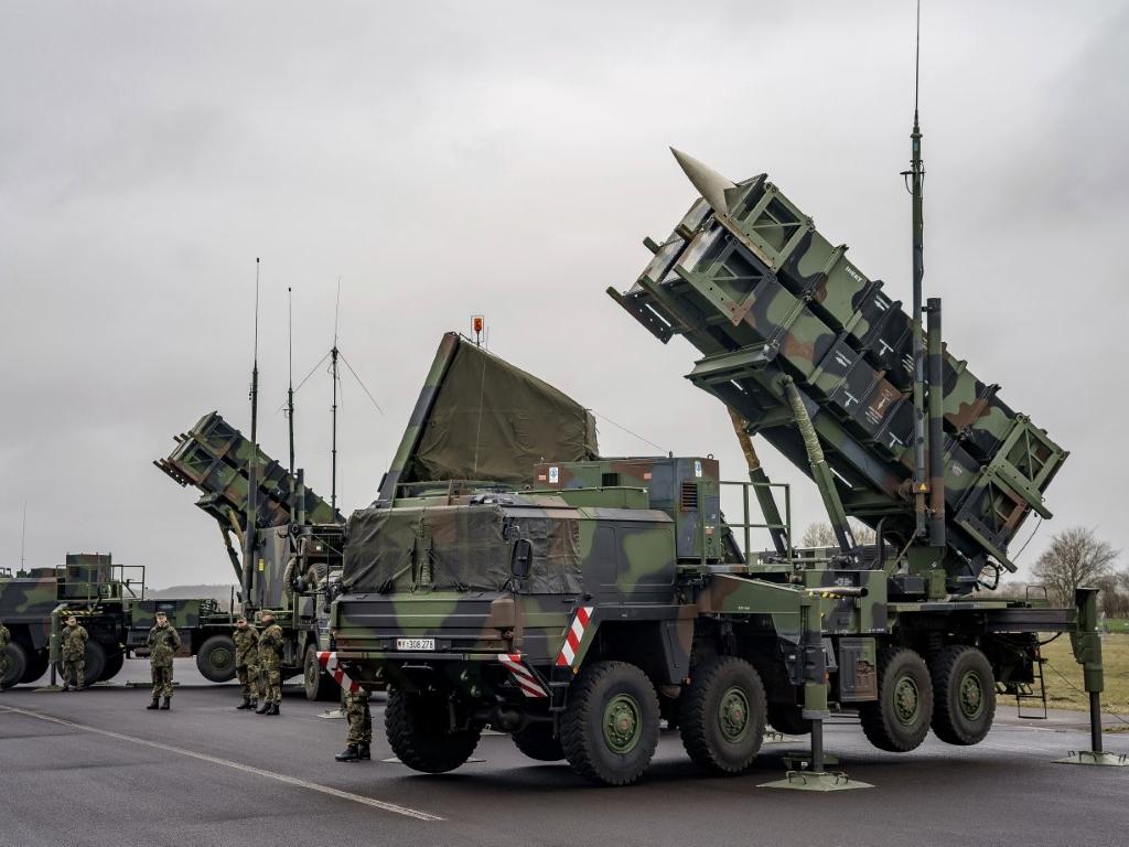 Испания ще достави малък брой ракети прехващачи Пейтриът на Украйна