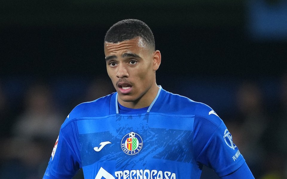 Футболистът на Манчестър Юнайтед Мейсън Грийнууд е трансферна цел на