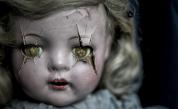 Къщата на ужасите: Учен живял с трупове на момичета, превръщайки ги в кукли