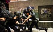 Водно оръжие, сълзотворен газ, зашеметяващи гранати: Напрежението в Грузия доведе до арести