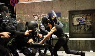<p>Напрежението в Грузия доведе до арести (СНИМКИ/ВИДЕО)</p>