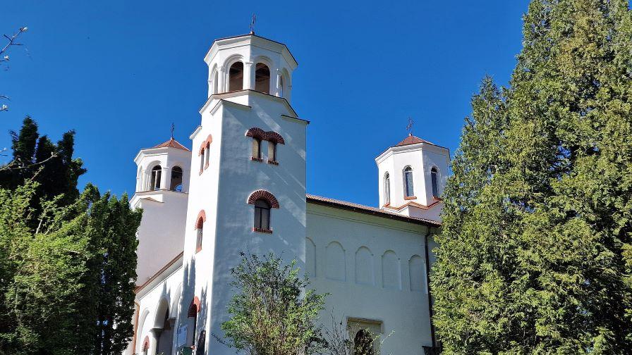 Клисурският манастир отваря врати за посетители
