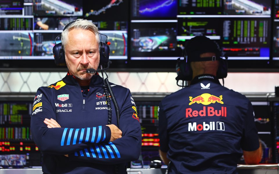 Спортният директор на Ред Бул - Джонатан Уитли, обмисля да