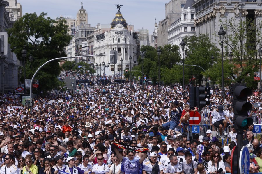 Реал Мадрид парад1