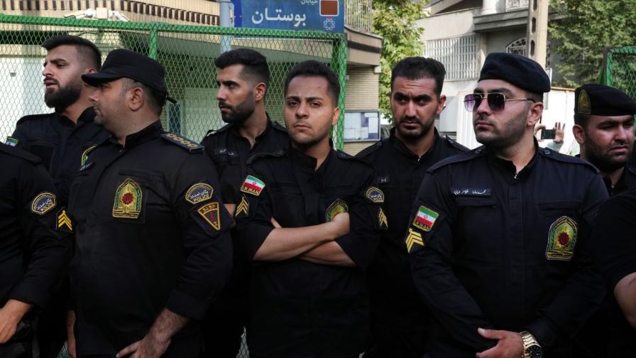 Масови арести в Техеран