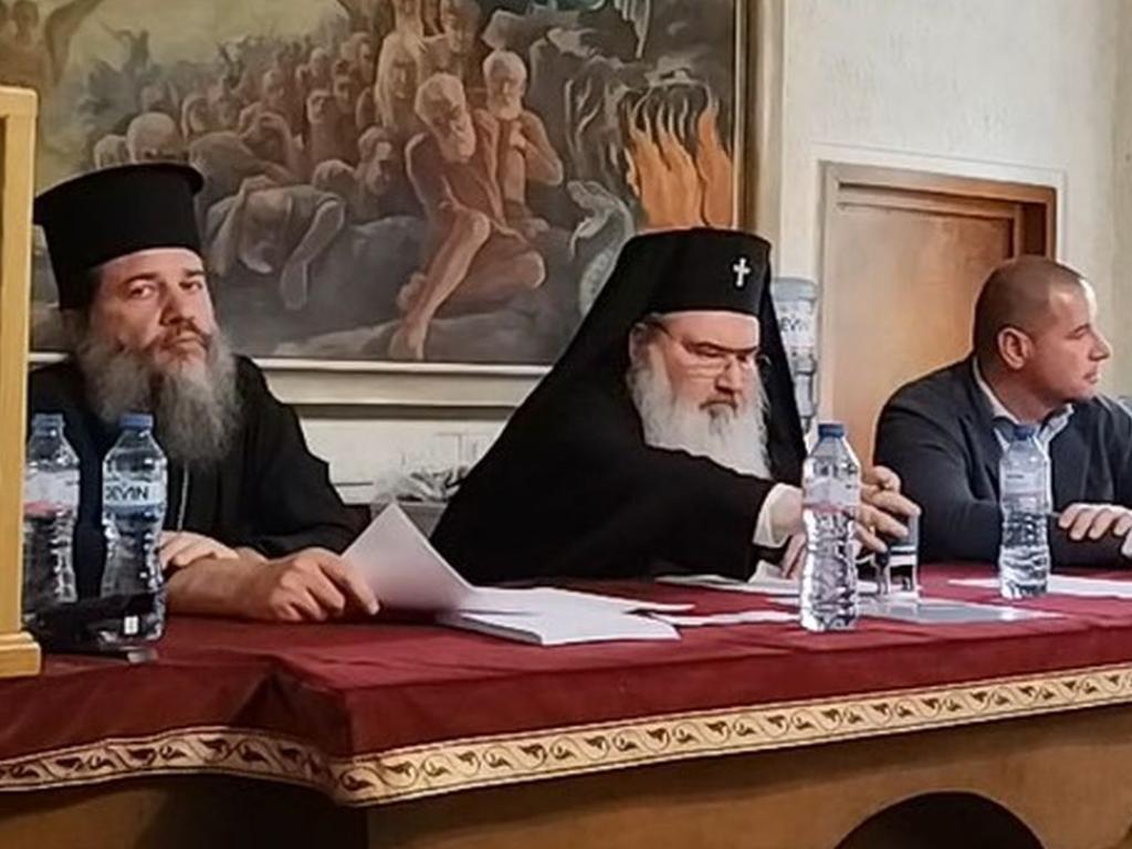 Знеполският епископ Арсений бе избран на първи тур за кандидат