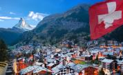 Задръстени улици, боклуци и високи наеми: Швейцарско село иска да таксува посетителите