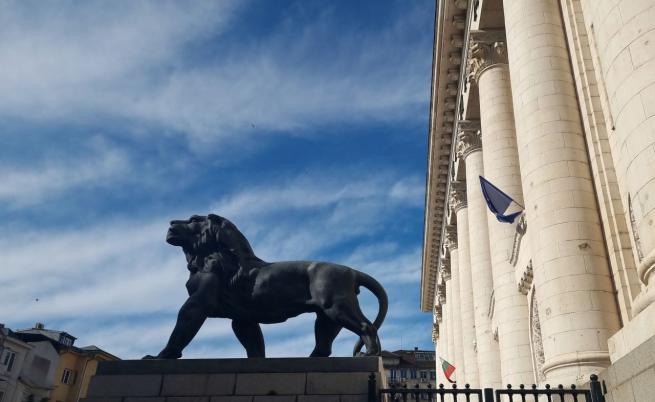 Отложиха делото срещу полицаите, ескортирали Димитър Любенов