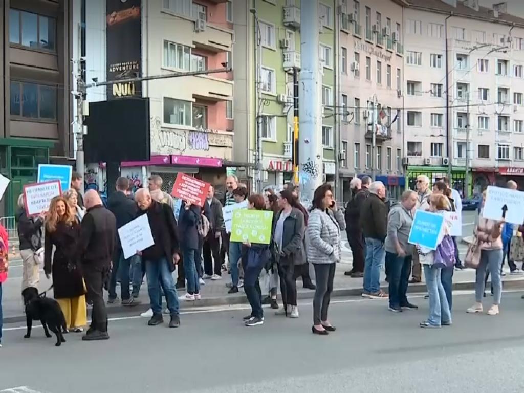 Пореден протест срещу организацията за движение в центъра на София.