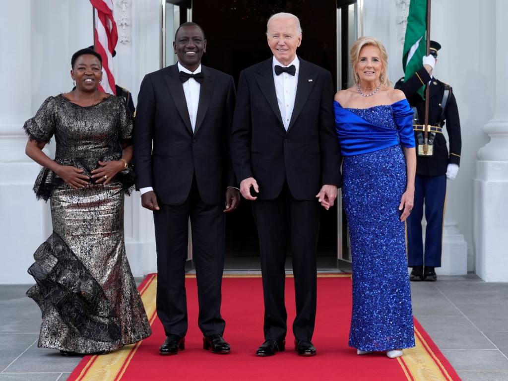 Белият дом ще разпъне червения килим за първия африкански лидер