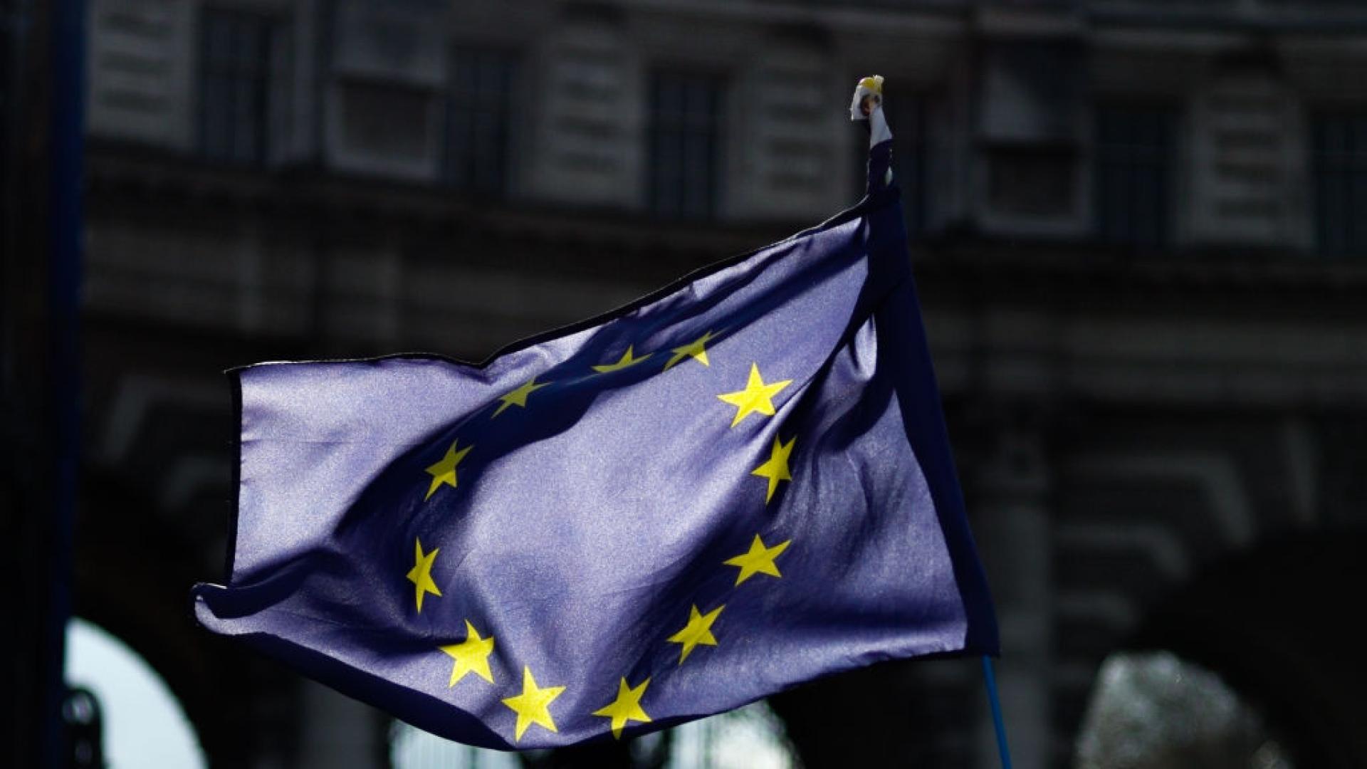 Италианската министър председателка успява изненадващо да запази правителството си цяло в