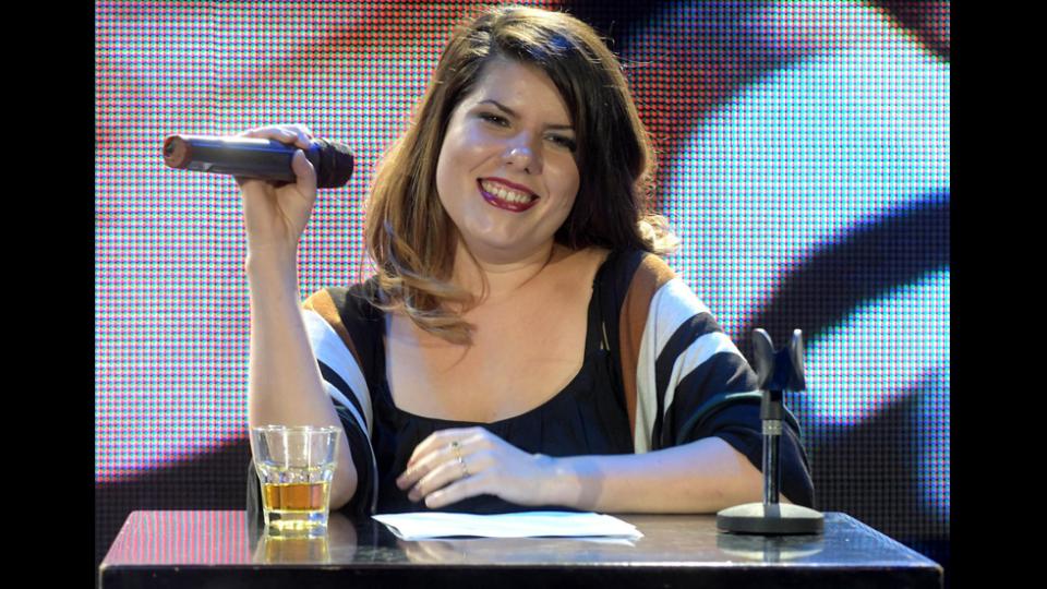 Сопраното МИЛА МИХОВА е родена в София на днешната дата. Завършва Националната