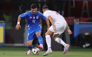Италия и Турция играят при резултат 0 0 в контролен двубой