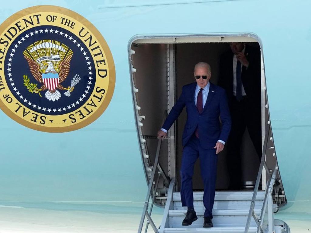 Американският президент Джо Байдън пристигна на петдневно посещение във Франция