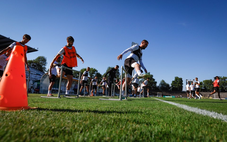 Славия започна подготовка