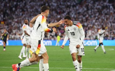 Германия и Шотландия играят при 4 0 на старта на UEFA