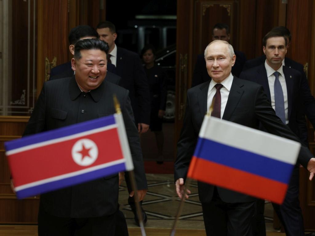 Руският президент Владимир Путин и севернокорейският лидер Ким Чен Ун