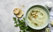 Перфектна за лятото: Вкусна и питателна студена супа от тиквички