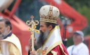 Патриарх Даниил отслужва първата си литургия