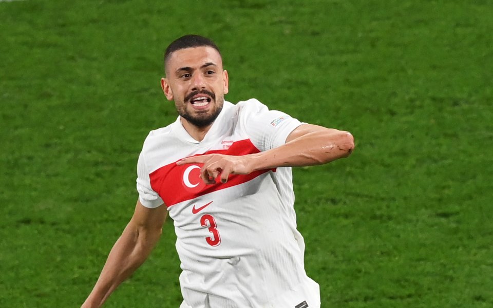 Авторът на два гола за Турция Мерих Демирал благодари на