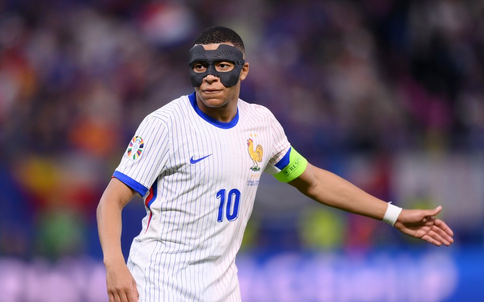 Звездата на националния отбор на Франция Килиан Мбапе се представя