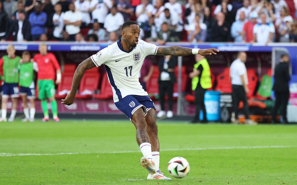 Дузпата на Айвън Тони при победата на Англия над Швейцария