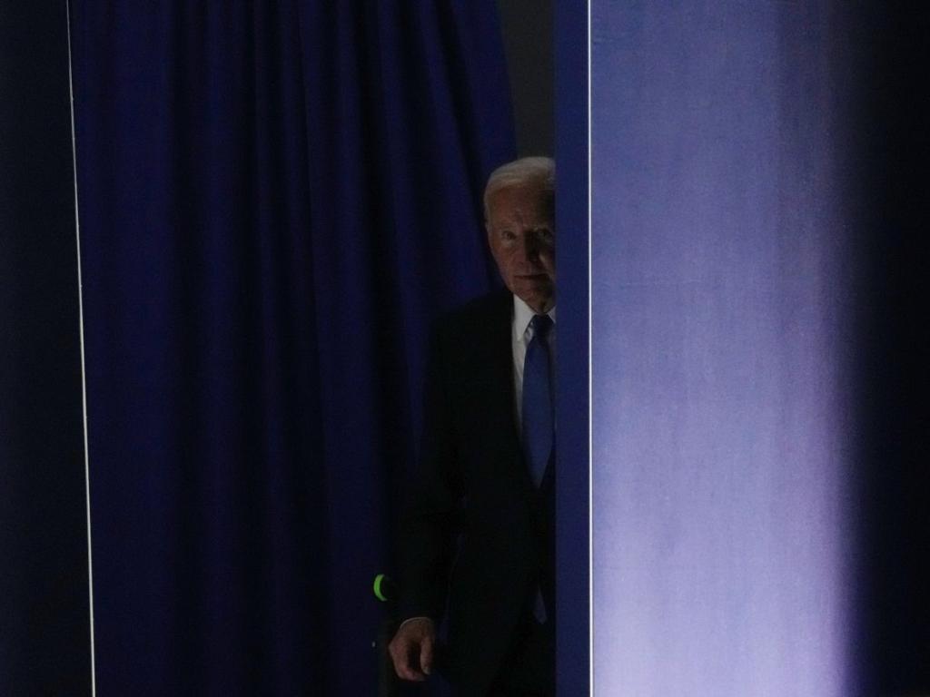 Как всичко се разпадна за по малко от месец ВВС направи