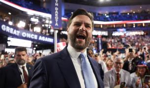 <p>"Културен хероин":&nbsp;Колко унижение може да понесе Джей Ди Ванс?</p>